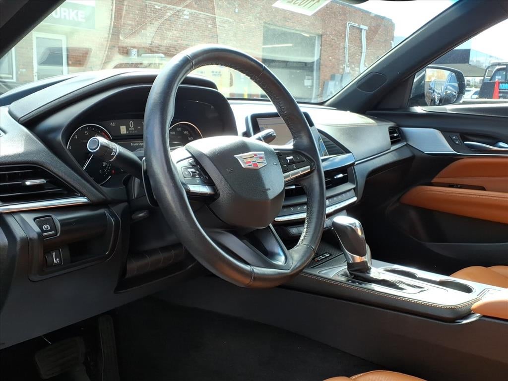 2023 Cadillac CT4 Premium Luxury