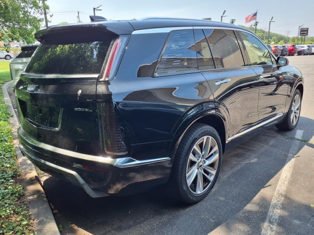 2026 Cadillac VISTIQ Luxury