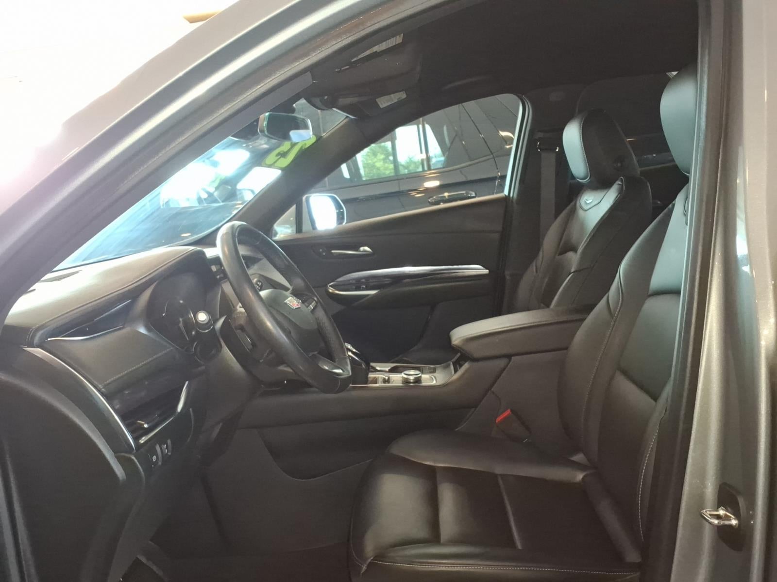 2023 Cadillac XT4 AWD Luxury