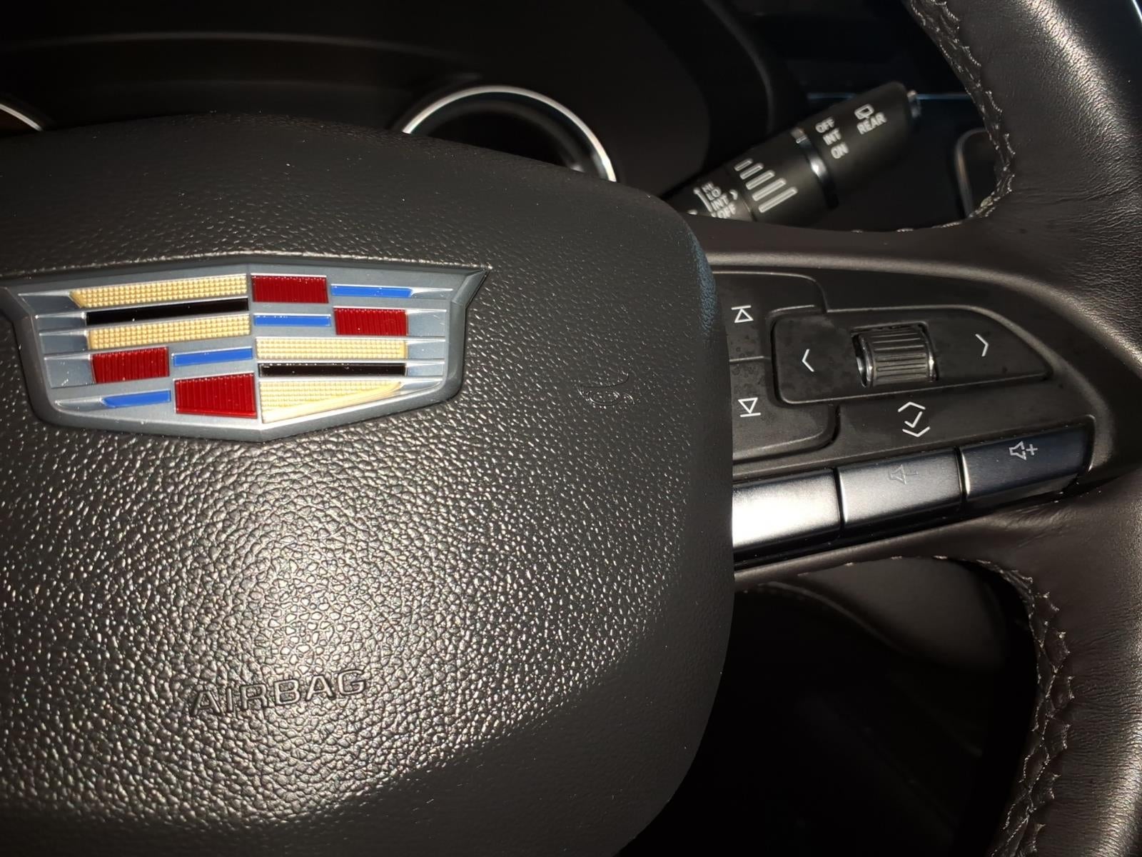 2023 Cadillac XT4 AWD Luxury