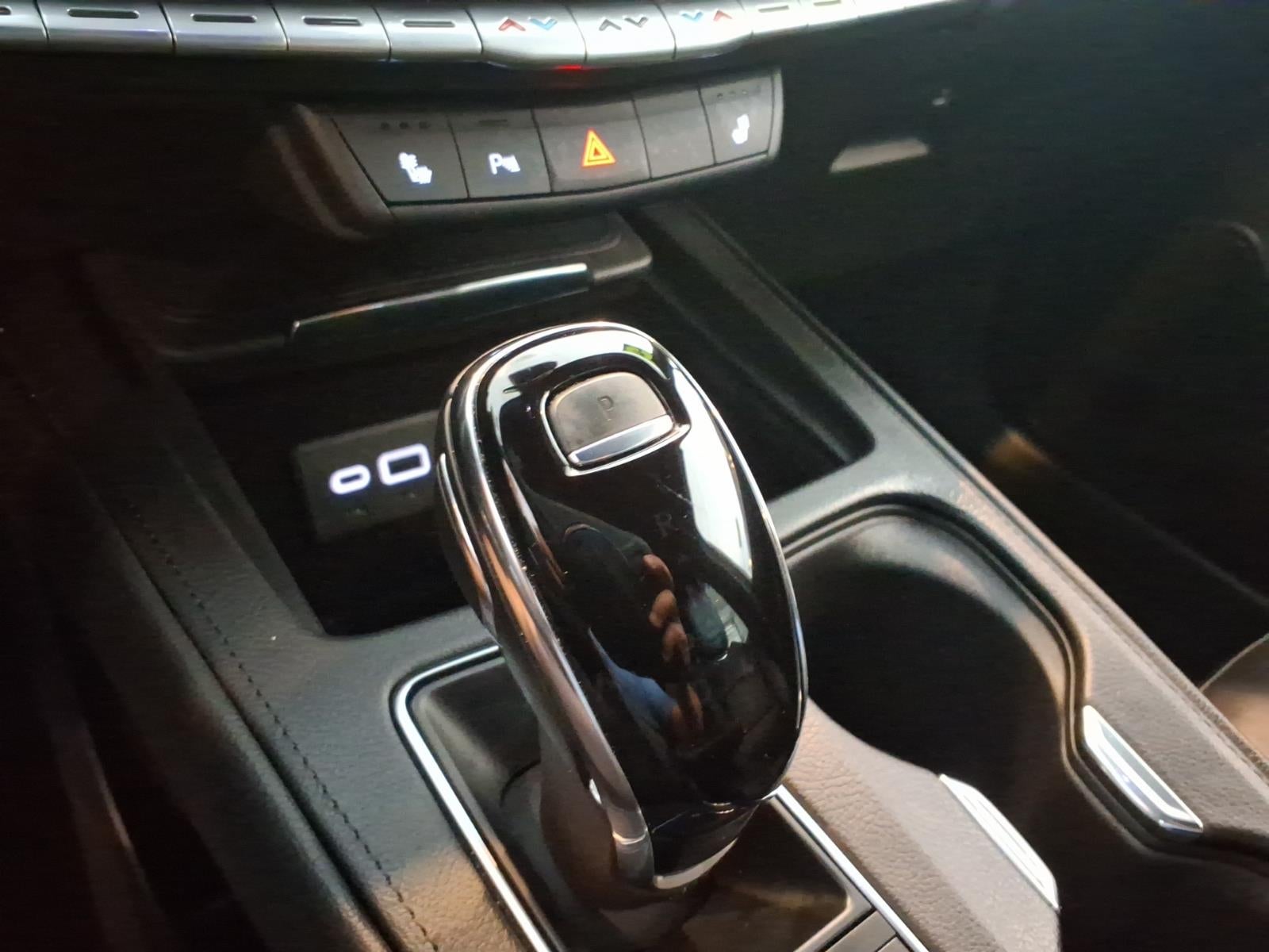 2023 Cadillac XT4 AWD Luxury