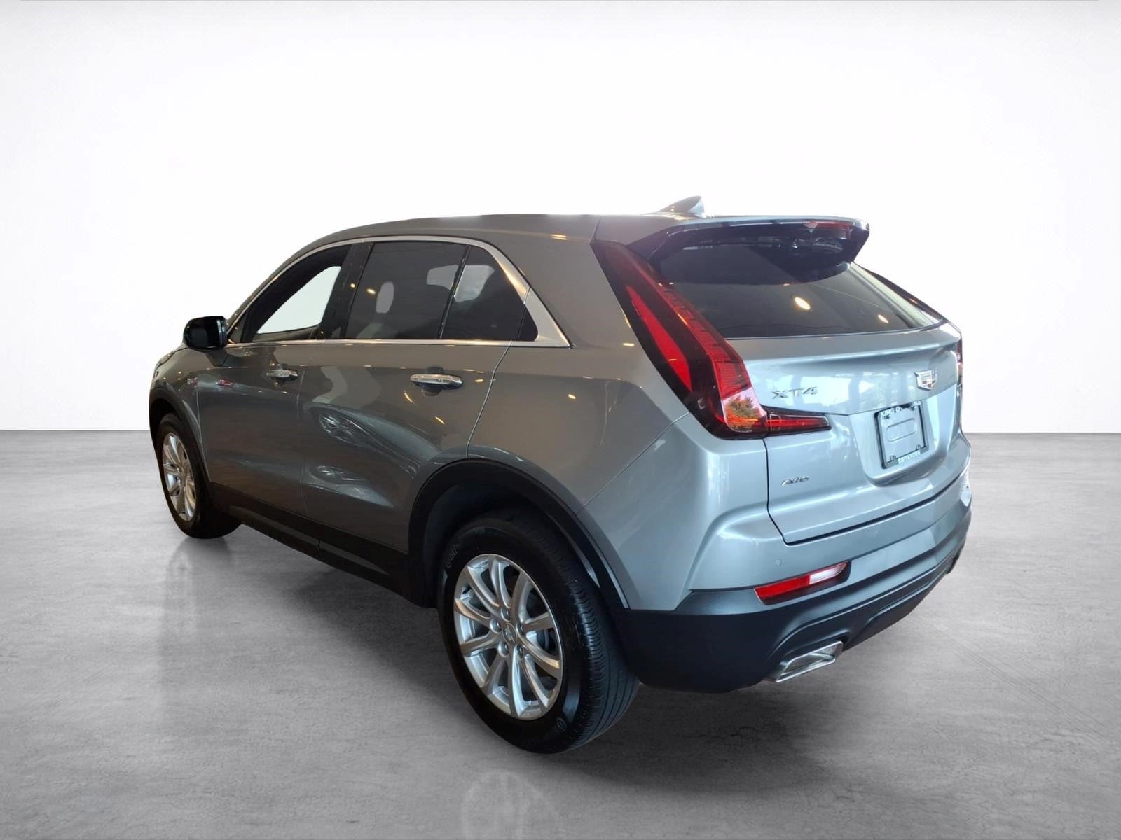2023 Cadillac XT4 AWD Luxury