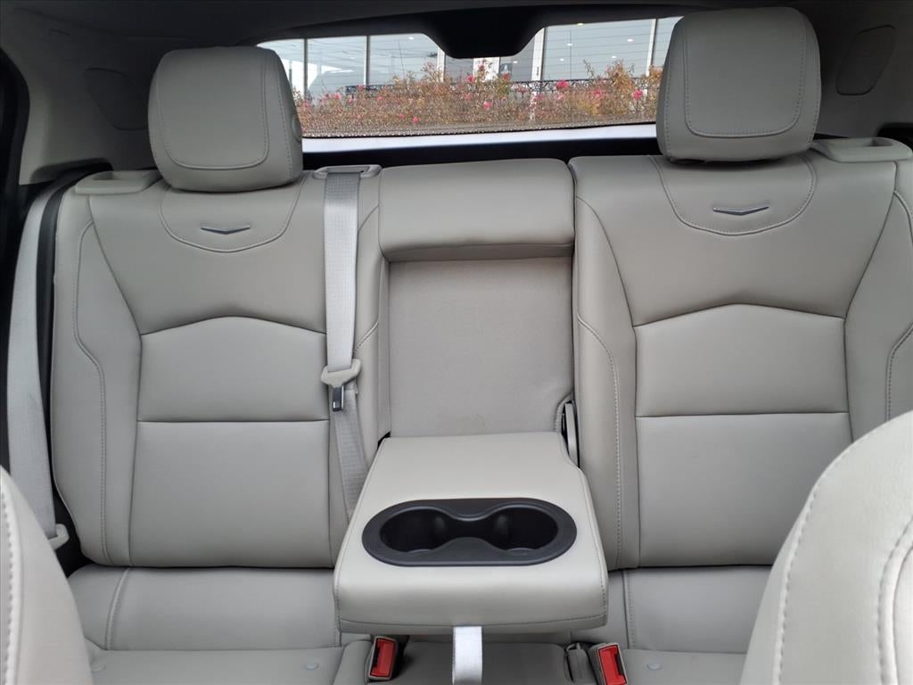 2022 Cadillac XT4 Luxury