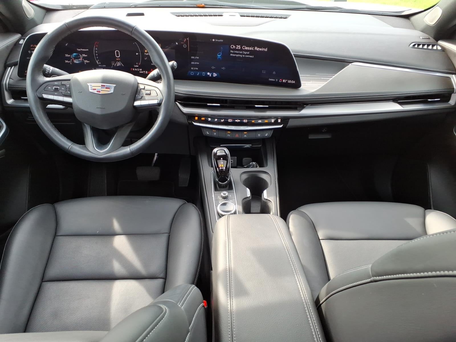 2024 Cadillac XT4 Premium Luxury