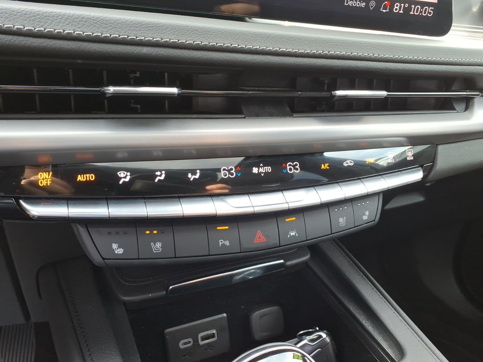 2024 Cadillac XT4 Premium Luxury
