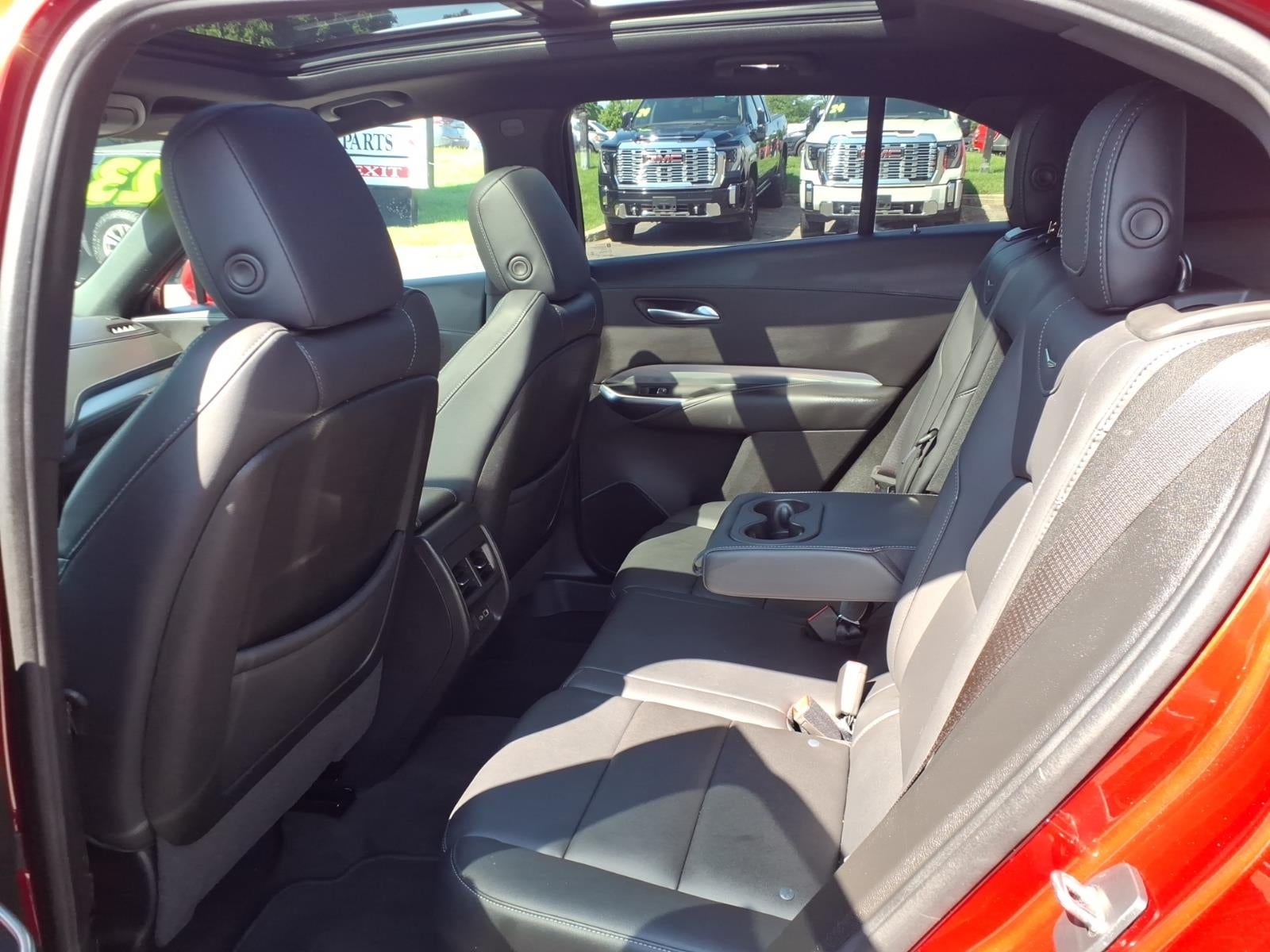 2023 Cadillac XT4 Premium Luxury