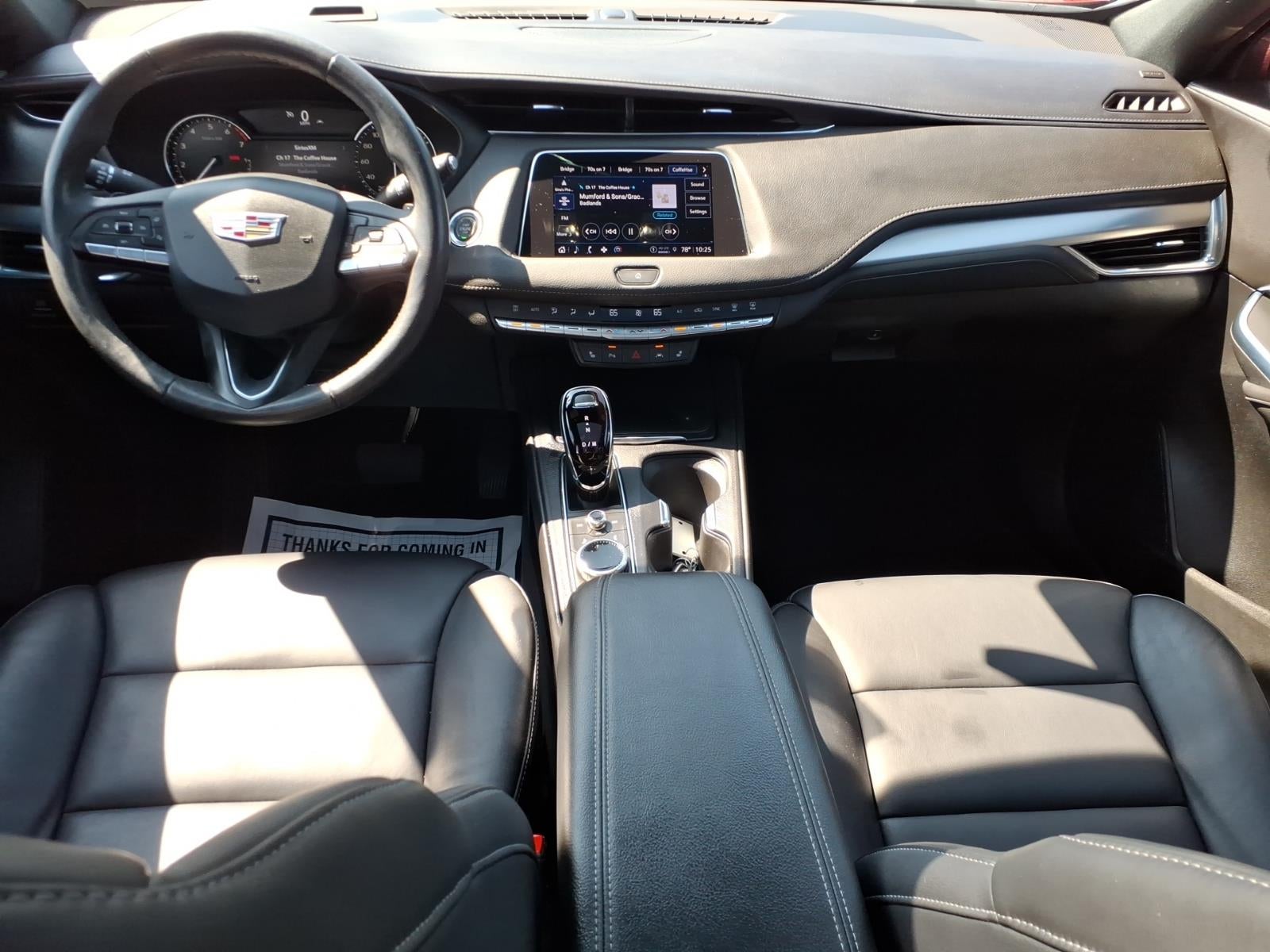 2023 Cadillac XT4 Premium Luxury