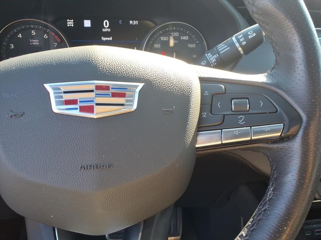 2023 Cadillac XT4 Sport