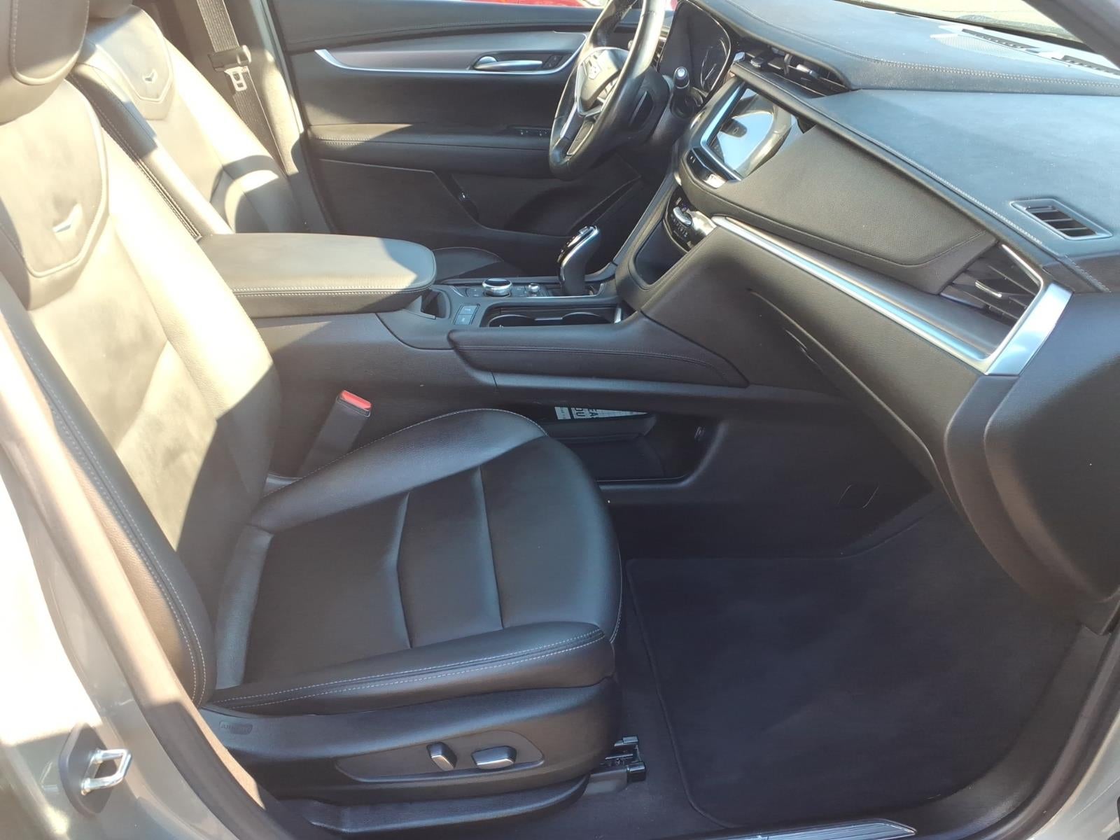 2023 Cadillac XT5 Luxury