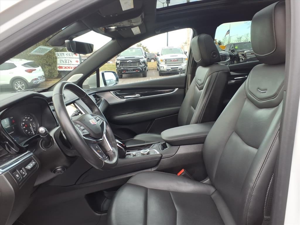 2023 Cadillac XT5 Premium Luxury