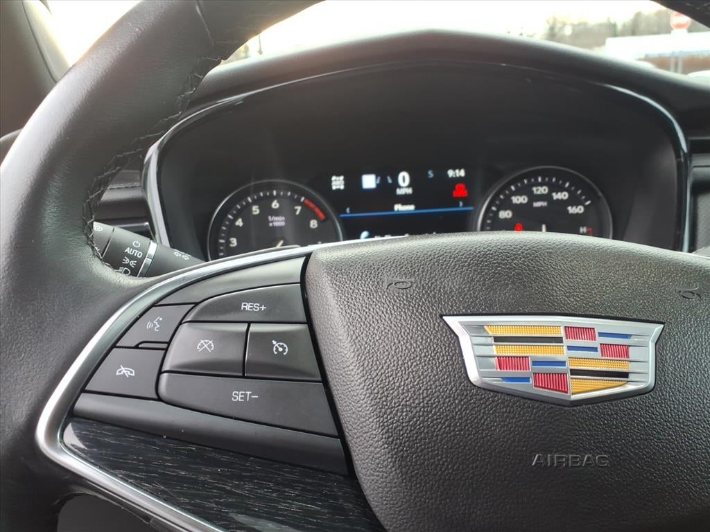 2023 Cadillac XT5 Premium Luxury