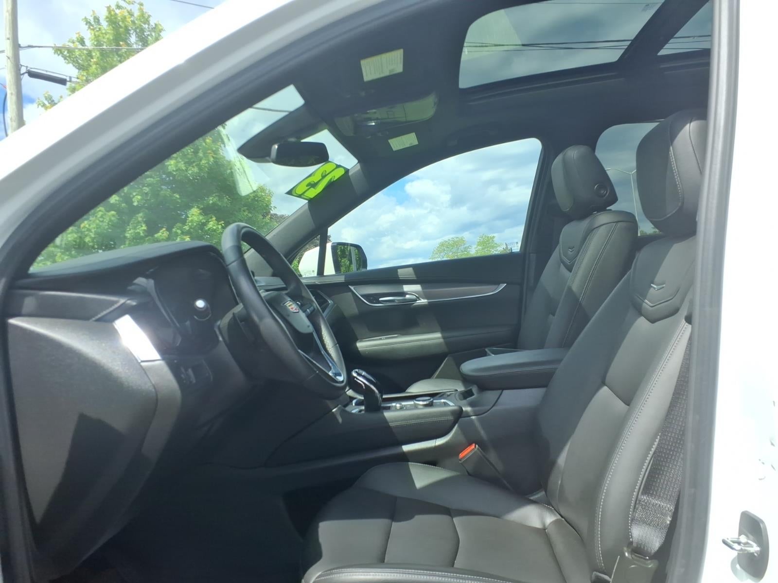 2023 Cadillac XT6 Luxury