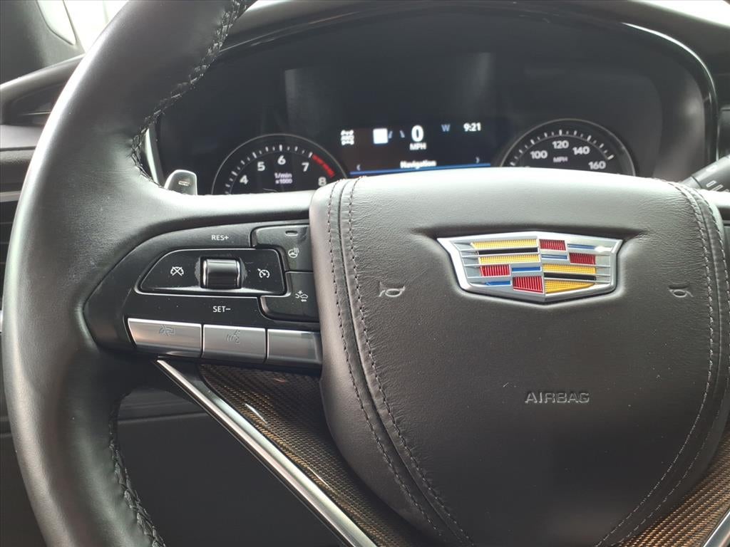 2024 Cadillac XT6 Sport