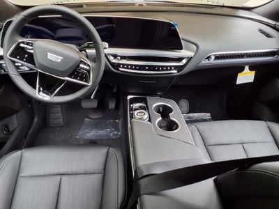 2025 Cadillac LYRIQ Luxury 1