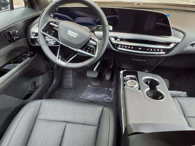 2025 Cadillac LYRIQ Luxury 1