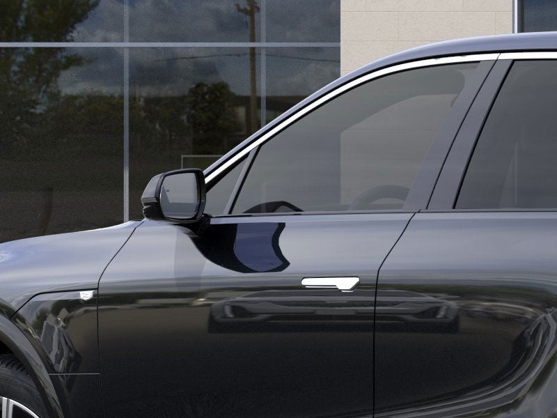 2025 Cadillac LYRIQ Luxury 1