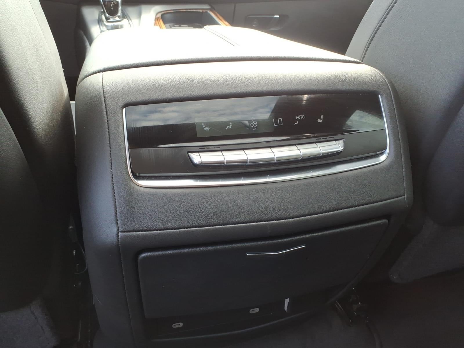 2024 Cadillac Escalade Premium Luxury