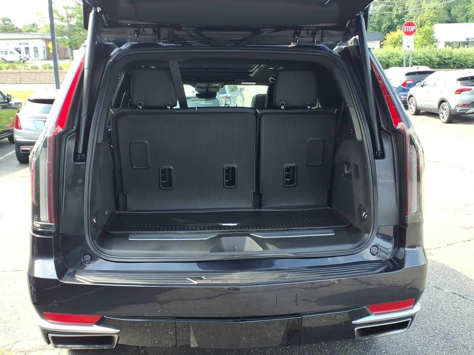 2024 Cadillac Escalade Premium Luxury