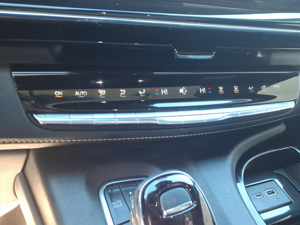 2024 Cadillac Escalade Sport