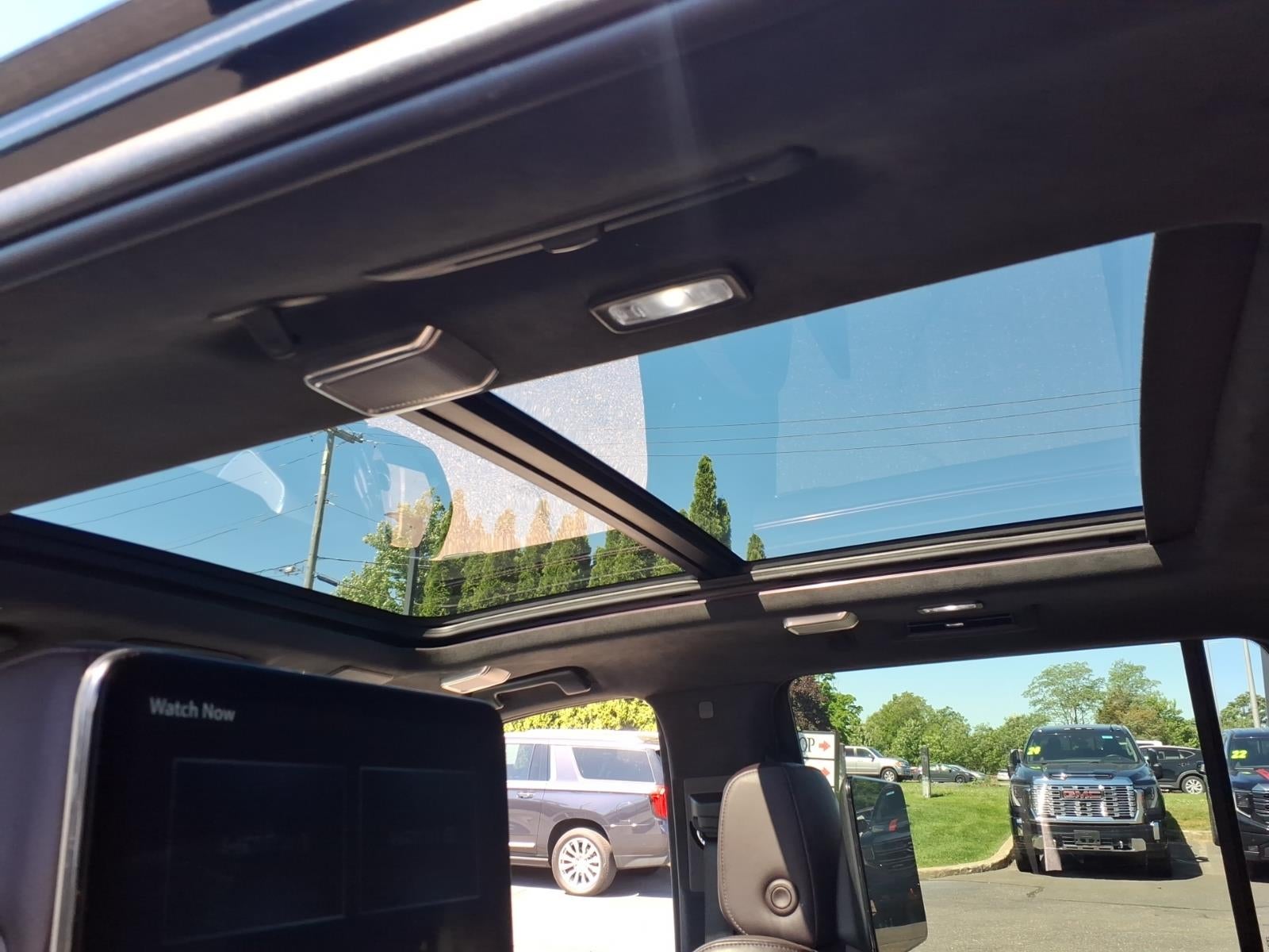 2023 Cadillac Escalade Sport Platinum