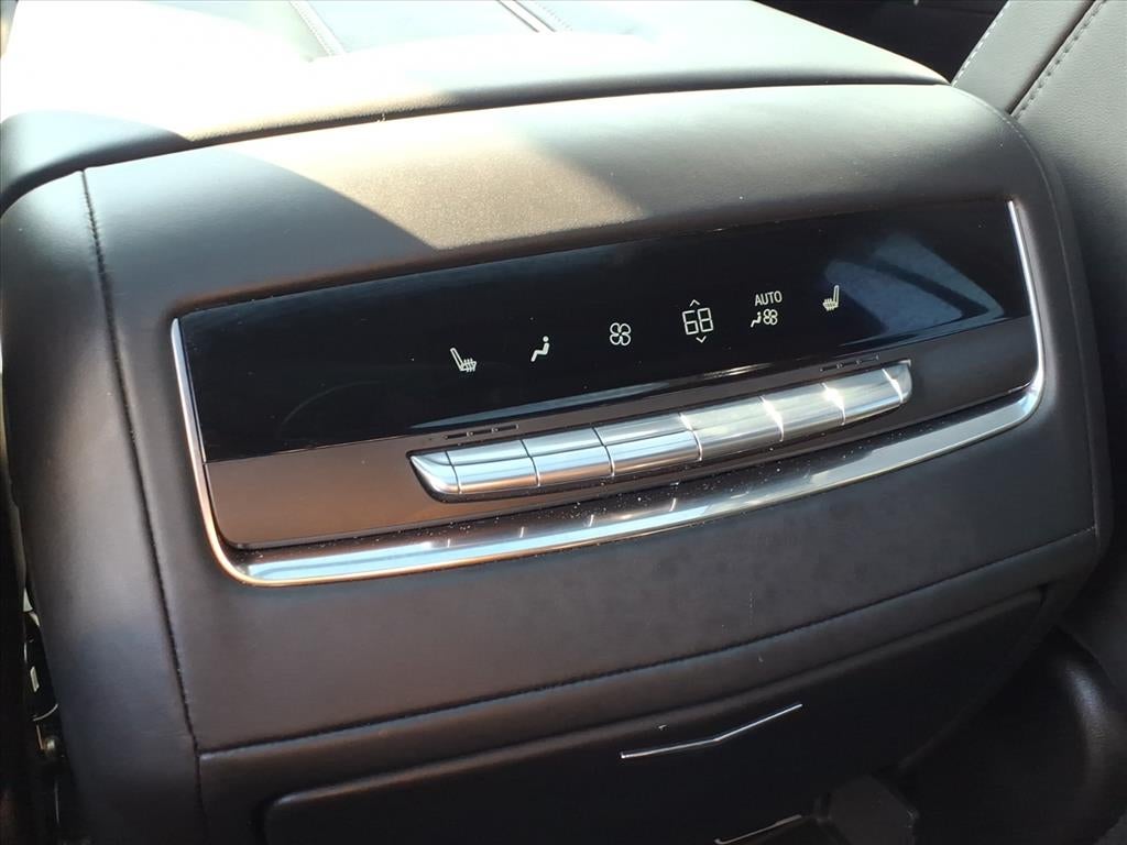 2021 Cadillac Escalade Sport Platinum