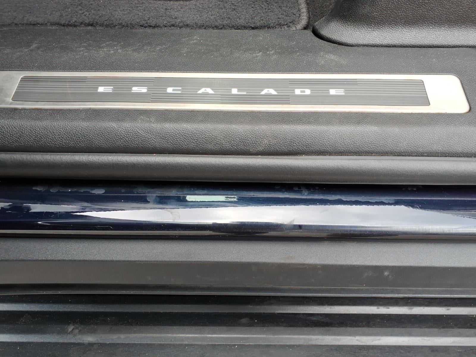 2023 Cadillac Escalade ESV 4WD Premium Luxury Platinum