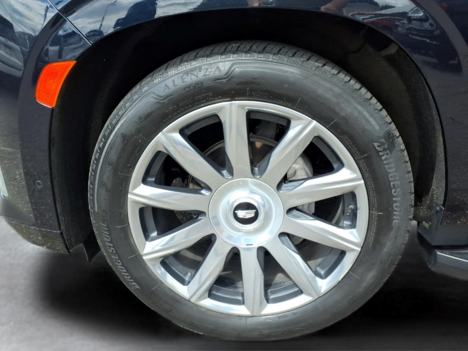 2023 Cadillac Escalade ESV 4WD Premium Luxury Platinum