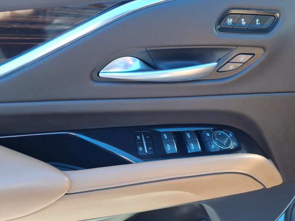 2023 Cadillac Escalade ESV Sport