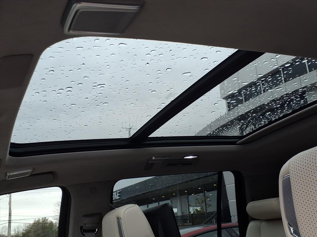 2023 Cadillac Escalade ESV Sport Platinum