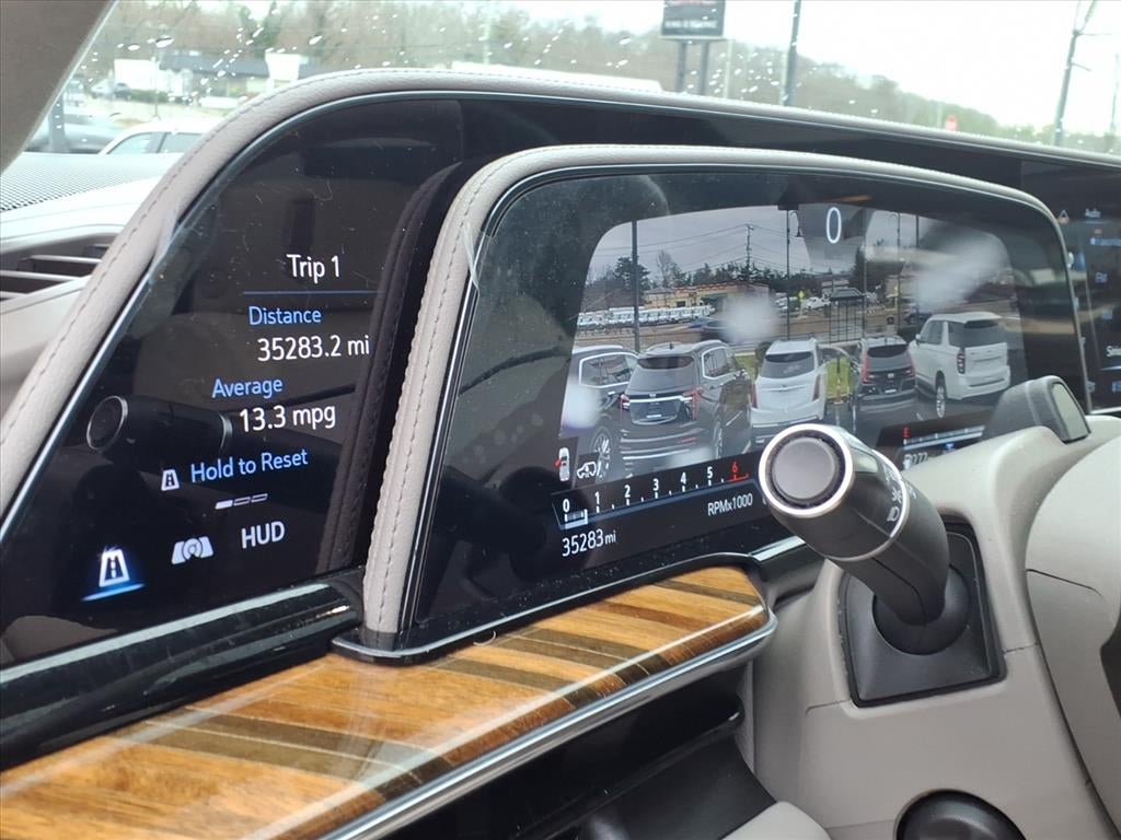 2023 Cadillac Escalade ESV Sport Platinum