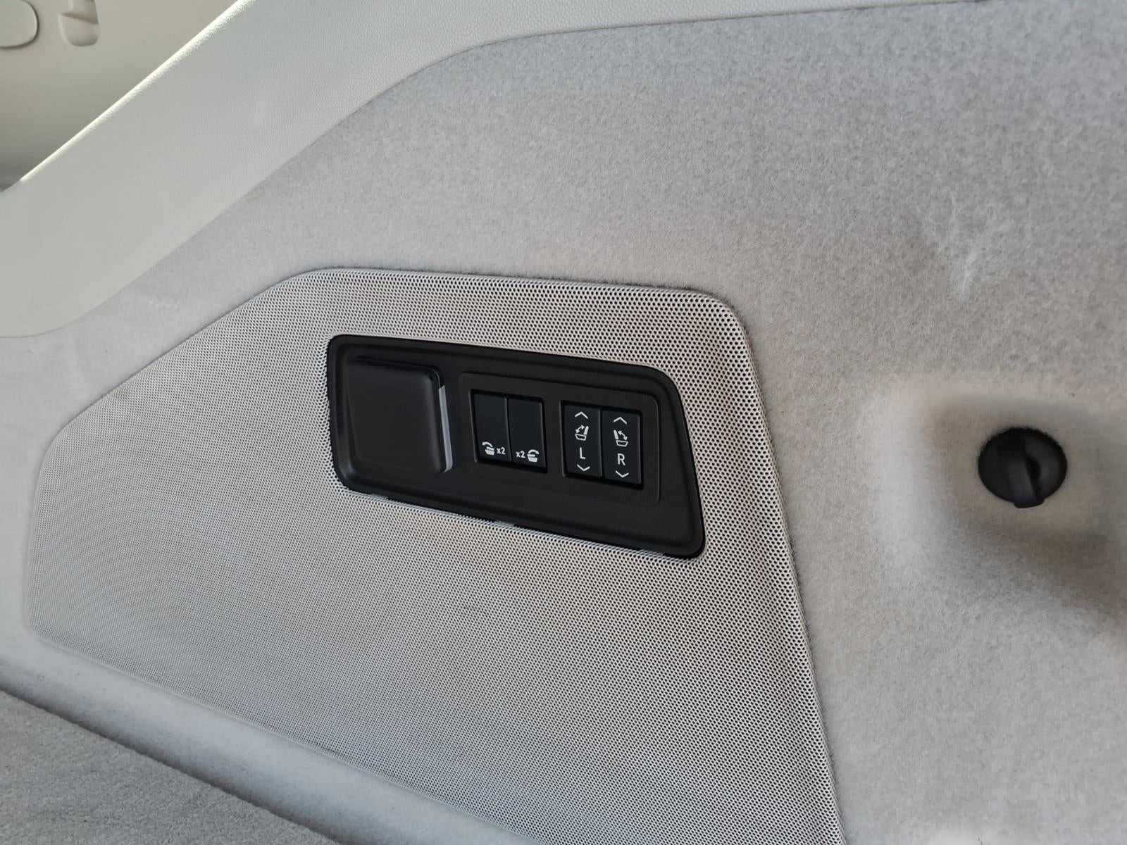 2025 Cadillac Escalade ESV Sport Platinum