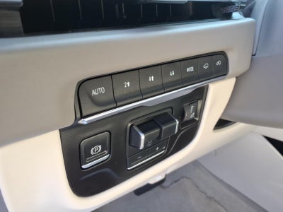 2025 Cadillac Escalade ESV Sport Platinum