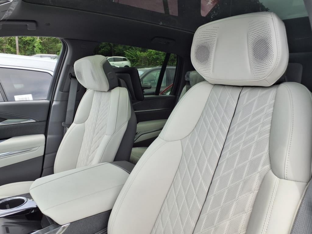 2026 Cadillac ESCALADE IQ Sport