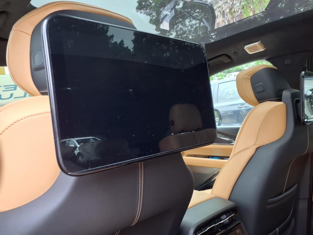 2025 Cadillac ESCALADE IQ Sport 2